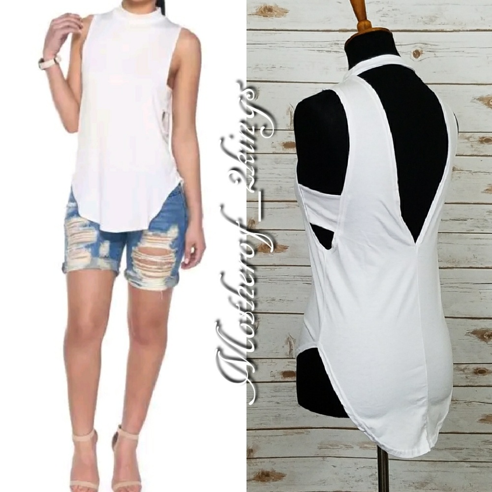 🎀 WHITE SLEEVELESS CUTOUT TOP
